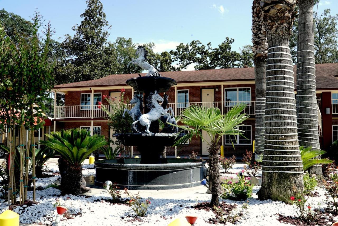 Savannah Inn And Suites Savannah Port Area Eksteriør bilde