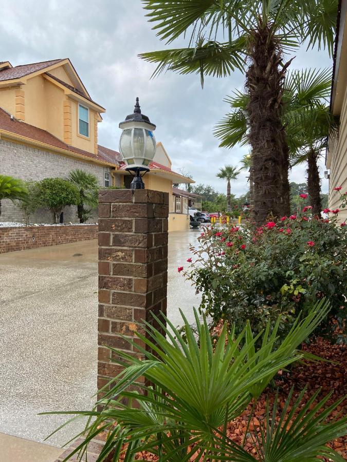 Savannah Inn And Suites Savannah Port Area Eksteriør bilde